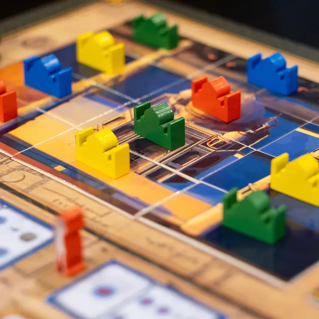 Coloured Taj markers on the levels of the Taj Mahal grid