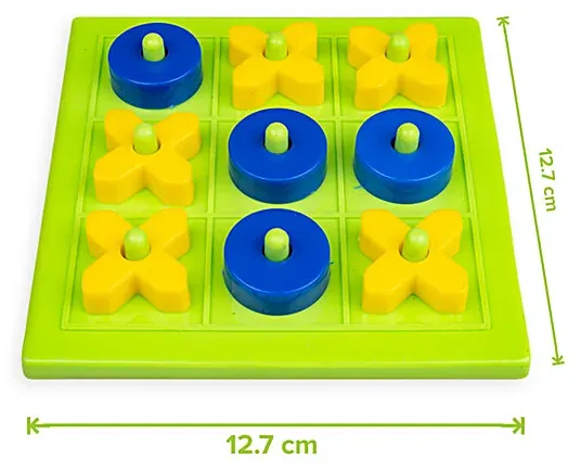 A full green board with five yellow crosses and four blue zeros, marked 12.7 cm on each side