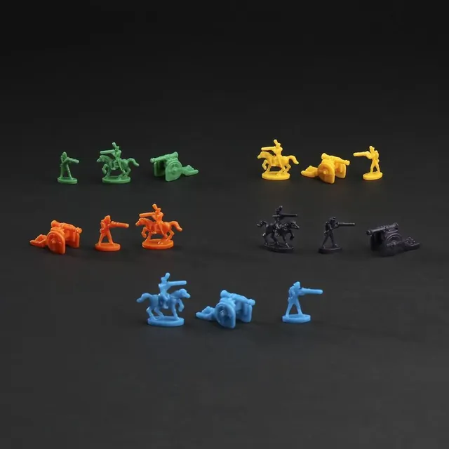 Small plastic soldiers, horsemen and cannons in five colours